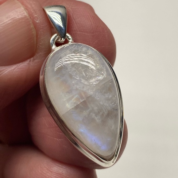 Jewelry - NEW 🆕 BLUE FIRE MOONSTONE 🤍🩵🤍PENDANT IN SOLID STERLING SILVER 925